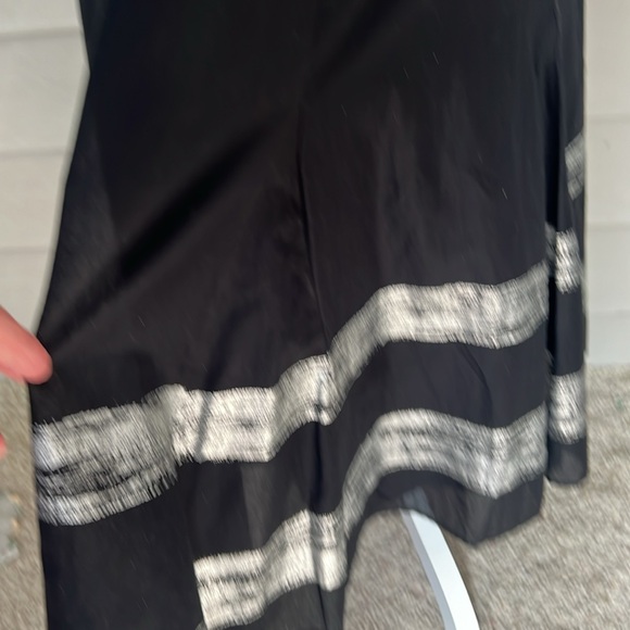 Calvin Klein maxi skirt with metallic silver stripes size 8 - Picture 3 of 8